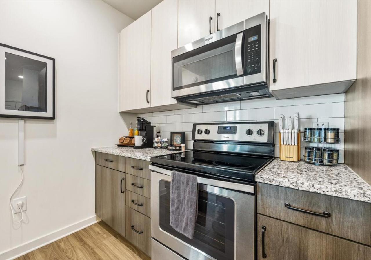 Luxurious 1 Bedroom Apartment Near Braves Stadium Атланта Екстер'єр фото